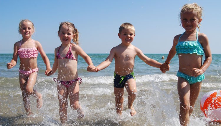 italie_adriatische_kust_kids_zee_sea_mare.jpg