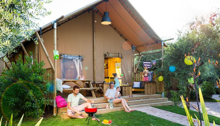 safari_lodge_terras.jpg
